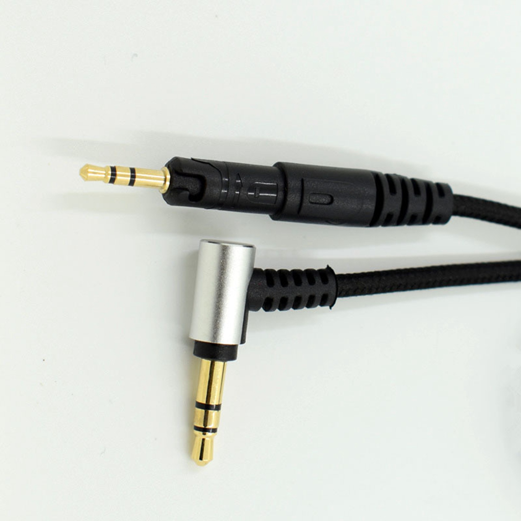 Delikatna faktura – zamienny k – Audio Technica Headphone Ath-M50X recenzja i cena